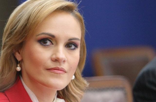 Firea, despre profesoara Tunegaru: Vreau sa o cunosc, mai ales ca avem ce impartasi