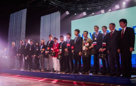 Aur si argint pentru Romania la Olimpiada Asiatica de Fizica