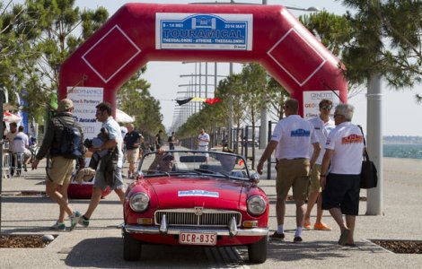 Weekend special pentru pasionati: 250 de masini istorice vin la Bucuresti si vor putea fi admirate la Tiriac Collection in 12-13 mai