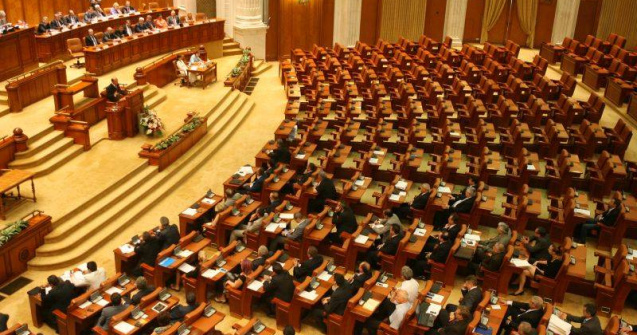 Parlamentul a aprobat opt programe de inzestrare cerute de armata