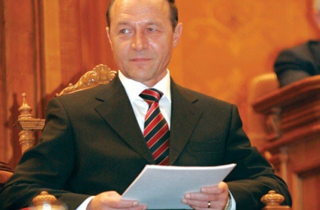 Traian Basescu, dupa unda verde in Parlament pentru Comisia de ancheta a alegerilor din 2009: "Daca il puneti pe Geoana presedinte, am dreptul sa mai candidez o data si va fi vai de voi"