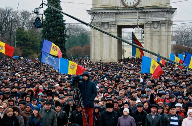 Proteste la Chisinau fata de proiectele de trecere la vot uninominal sau mixt