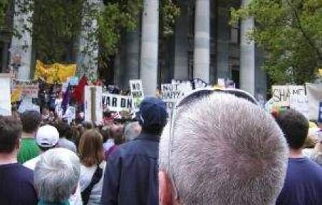 Batai si arestari in timpul protestului de la Guvernul de la Minsk