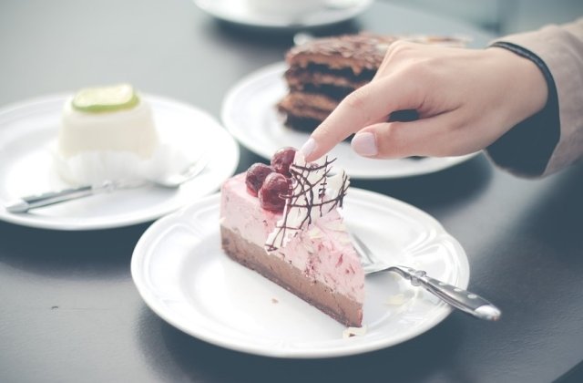 Top 7 alimente pe care NU ar trebui sa le consumi cand esti obosit