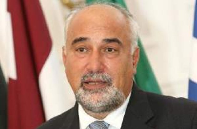 Majorarea salariala a functionarilor publici, 'atentat la siguranta nationala'