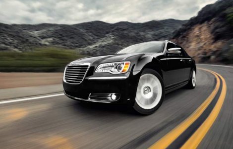 OFICIAL: Noul Chrysler 300