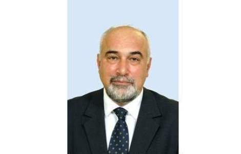 Vosganian spune bancuri cu Emil Boc