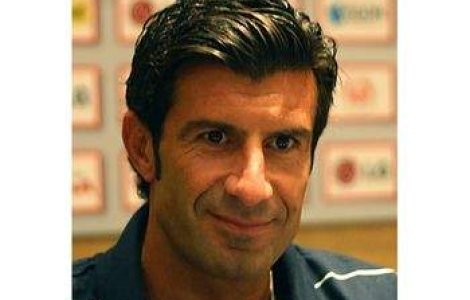 Luis Figo s-a apucat de business
