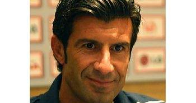 Luis Figo s-a apucat de business