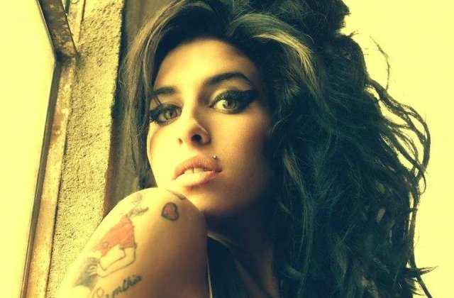 Amy Winehouse, un milion de lire sterline pentru un concert