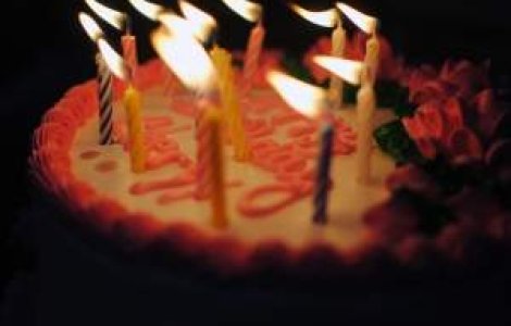 Peste 400.000 isi sarbatoresc onomastica