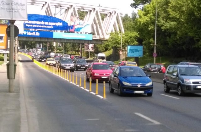 Haos la intrarea in Bucuresti, din cauza benzii unice pentru autobuze