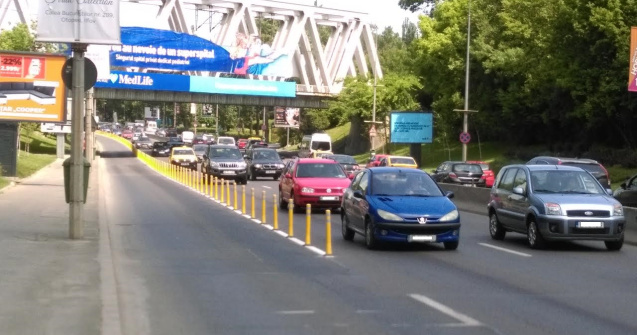 Haos la intrarea in Bucuresti, din cauza benzii unice pentru autobuze
