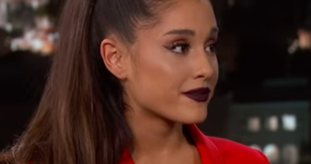 Reactiile artistilor dupa explozia de pe Manchester Arena