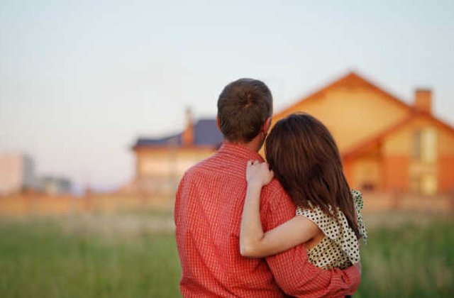 Ce pasi trebuie sa urmezi in alegerea si achizitia unei case noi