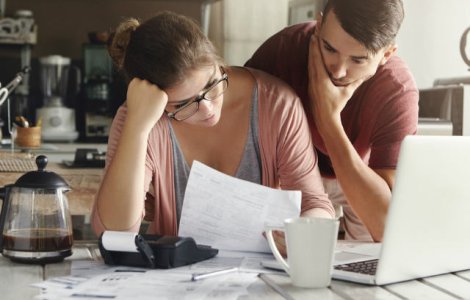 Ratele la Prima Casa vor creste, avertizeaza analistii. Cat vor plati cei care au luat un astfel de credit