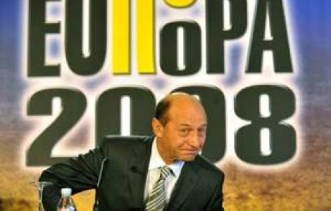 Basescu: Dupa alegeri facem curatenie in consulate!