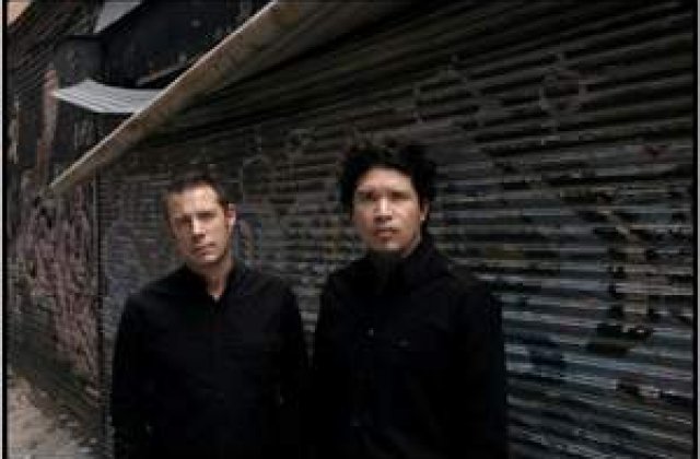 Thievery Corporation promite sa zguduie Sala Palatului!