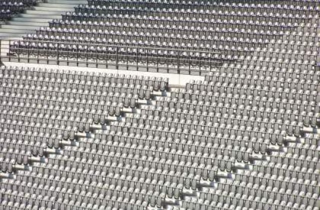 Bani pentru Stadionul "Lia Manoliu"