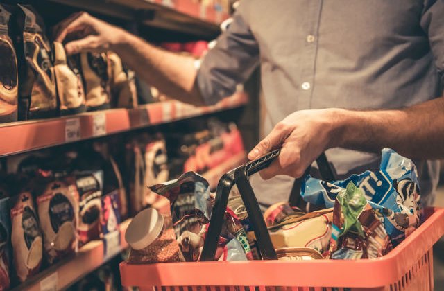 Cum sa faci cumparaturi inteligente si sa cheltui mai putini bani