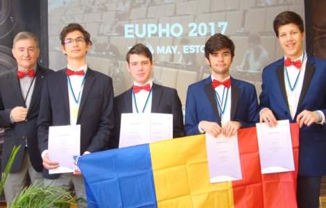 O medalie de aur si trei de argint pentru Romania la Olimpiada Europeana de Fizica