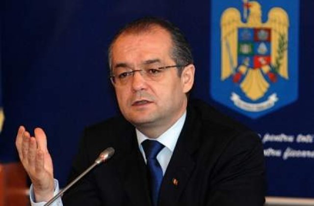 Boc: Numarul de bugetari a scazut sub limita convenita cu FMI