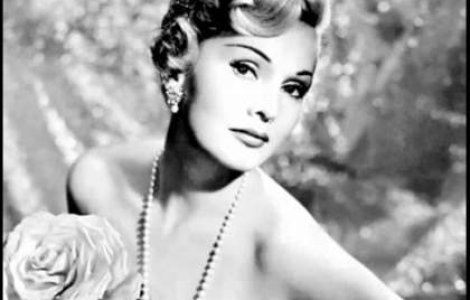 Actrita Zsa Zsa Gabor, spitalizata pentru o amputare partiala a piciorului drept