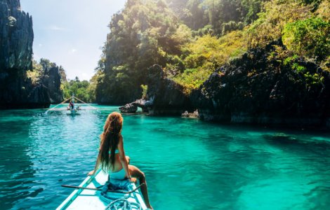  Top  8 destinatii pe care sa le vizitezi inainte sa se umple de turisti