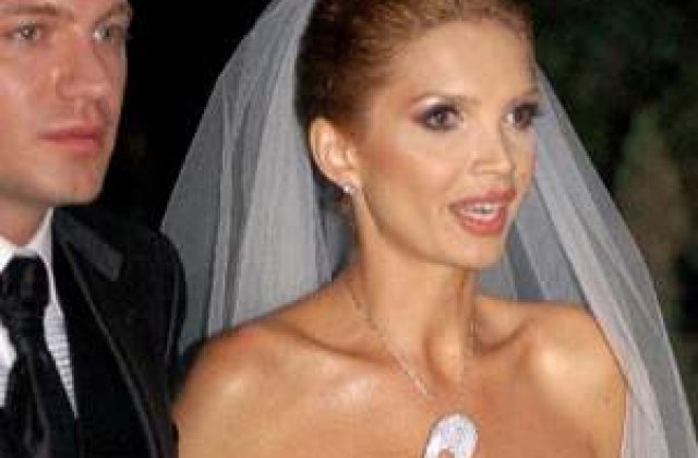 'Impotentul dracului, cu viagra ta, jegosule!'