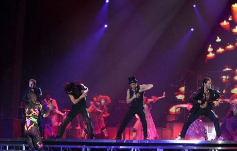  Video  Take That, cea mai vanduta trupa de pe Amazon