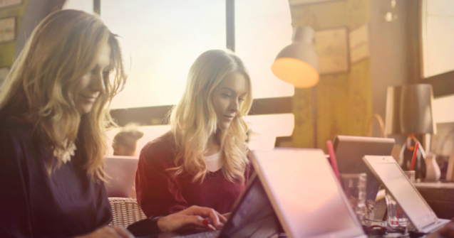 4 strategii castigatoare prin care femeile pot fi incurajate sa acceada spre pozitii de lider