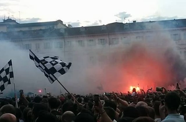 [Video] [Update] Incidente la Torino la finala Ligii Campionilor: 1.527 de raniti au avut nevoie de ingrijiri medicale