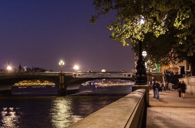 Eroi in atacul de la Londra: o tanara care a salvat viata a 20 de persoane si un taximetrist