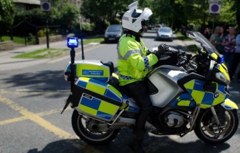 AFP: O camioneta si niste cutite, un atentat simplu, dificil de dejucat