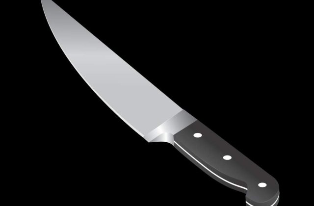 Un tanar a ucis o femeie pe strada cu mai multe lovituri de cutit