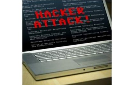  Top  Trei hackeri care au speriat vestul