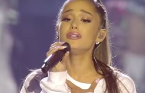 Cei mai cunoscuti artisti au cantat la concertul caritabil din Manchester