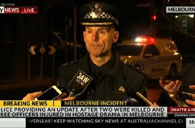 Autoritatile australiene au ucis un atacator in urma unei luari de ostatici intr-un complex de apartamente din Melbourne