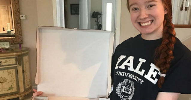 A scris un eseu despre cat de mult iubeste pizza si a intrat la Yale