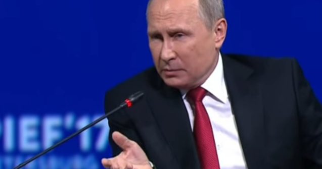 Vladimir Putin: "Nu sunt femeie, nu am zile proaste"