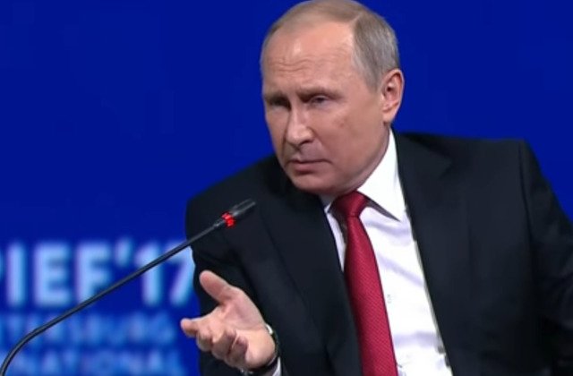 Vladimir Putin: "Nu sunt femeie, nu am zile proaste"