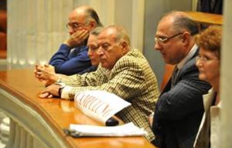 VIDEO: Deputatii au pus de o nationalizare