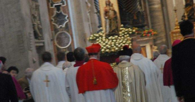 Vaticanul va produce un serial despre exorcism