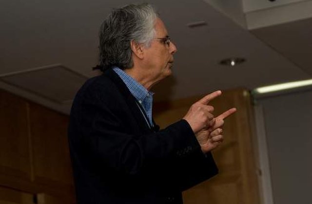 Cine este noul secretar general al Casei Albe?