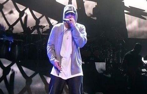 Eminem se intoarce pe marile ecrane