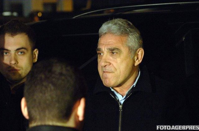 Fiorentina il va da in judecata pe Ioan Becali