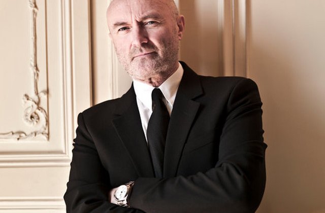 Phil Collins, dus de urgenta la spital