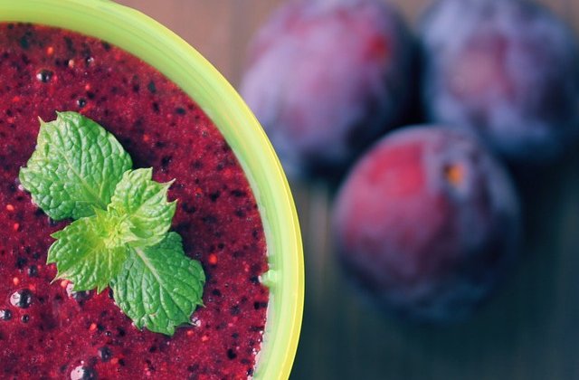 7 bauturi care te vor ajuta sa scapi de kilogramele in plus