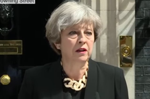 May anunta oficial ca va forma Guvernul