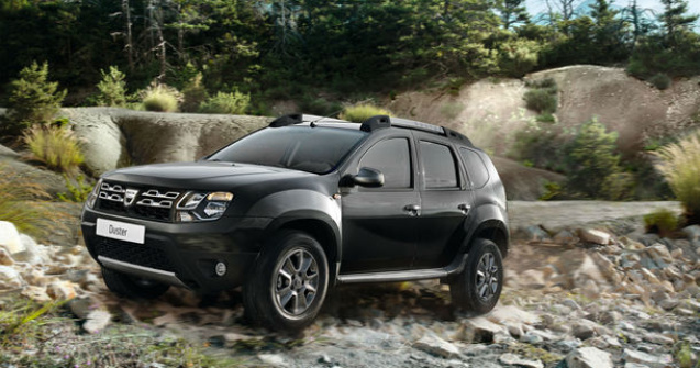 Productia Dacia, in usoara crestere: aproape doua treimi dintre masinile care ies pe poarta fabricii de la Mioveni sunt Duster